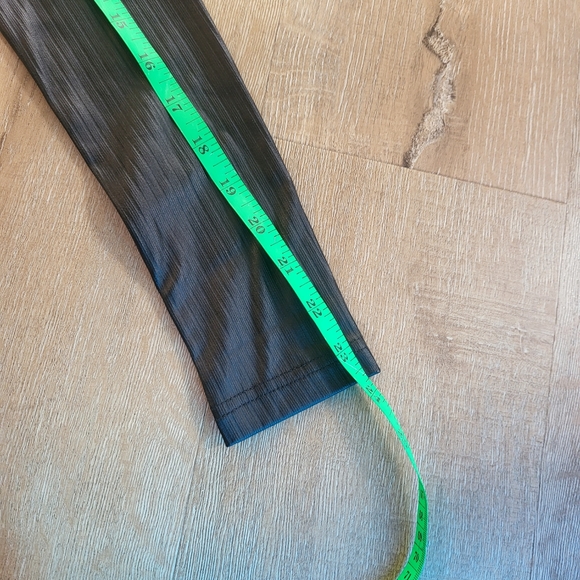 Black Crop Top with Cyber Heart - Picture 6 of 8